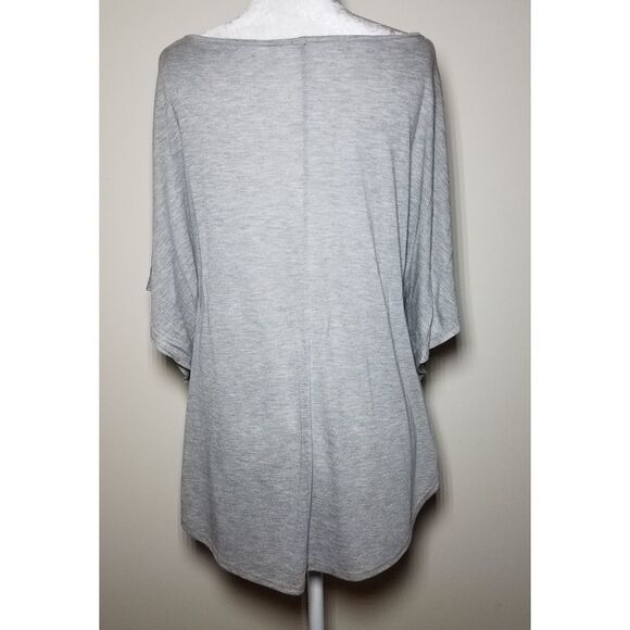 EUC|Grey Boho Flowy Batwing Top, MEDIUM - Picture 2 of 4